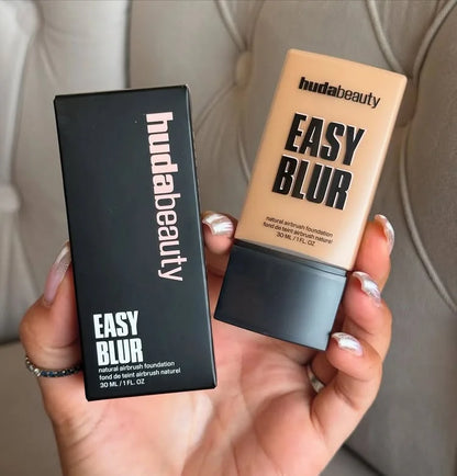 YasGlow™ AirBlur Foundation