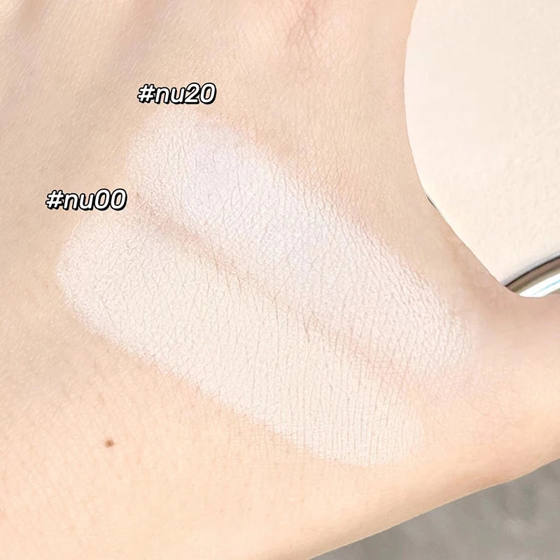 YasGlow™ Soft Focus Loose Powder