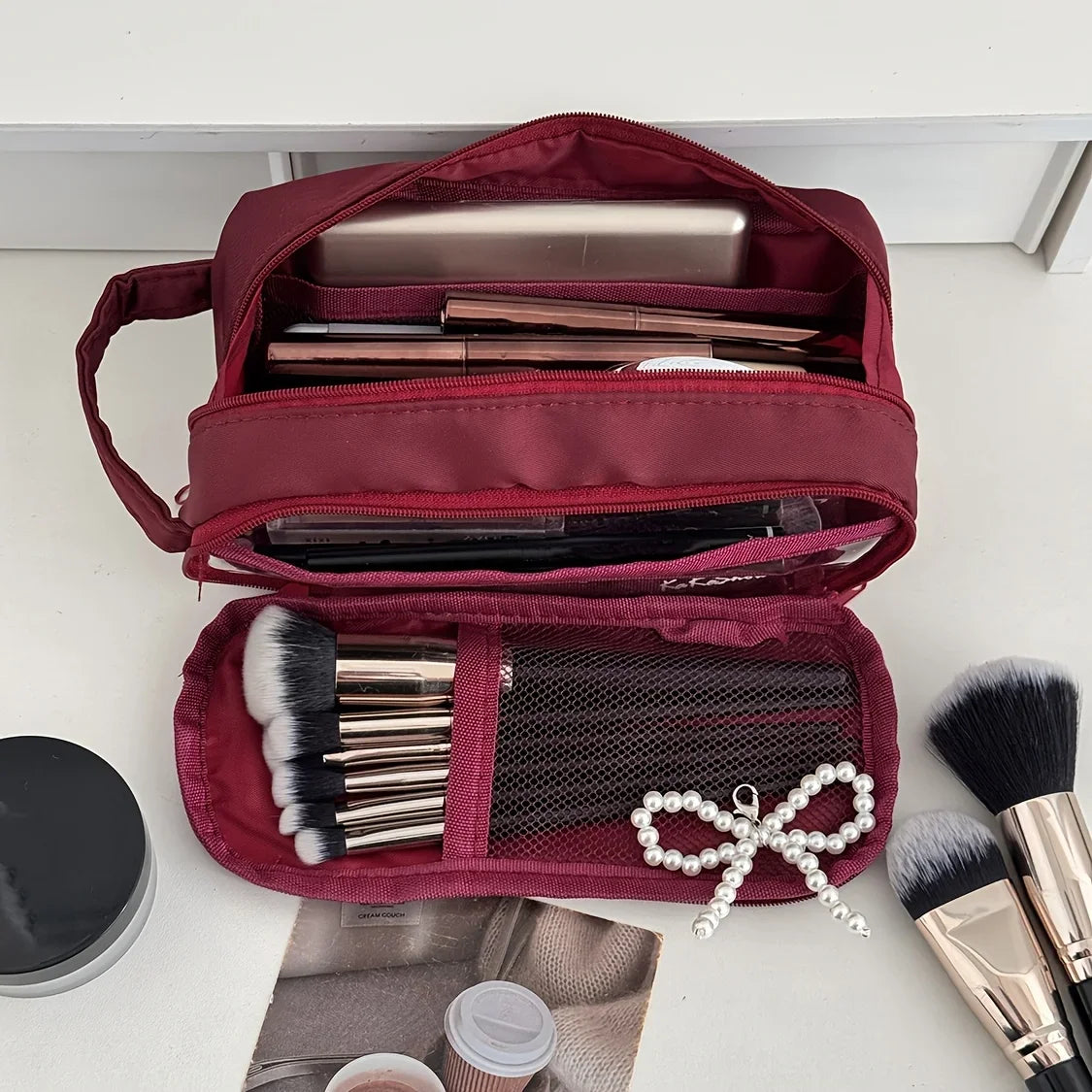 YasGlow™ Large Capacity Makeup Case