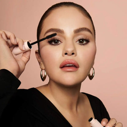 YasGlow™ Universal Volume Mascara