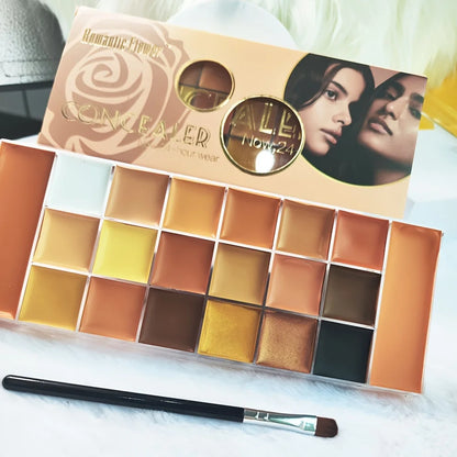 YasGlow™ Pro Concealer Studio Palette