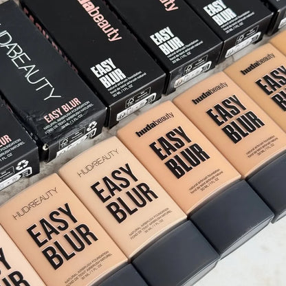 YasGlow™ AirBlur Foundation