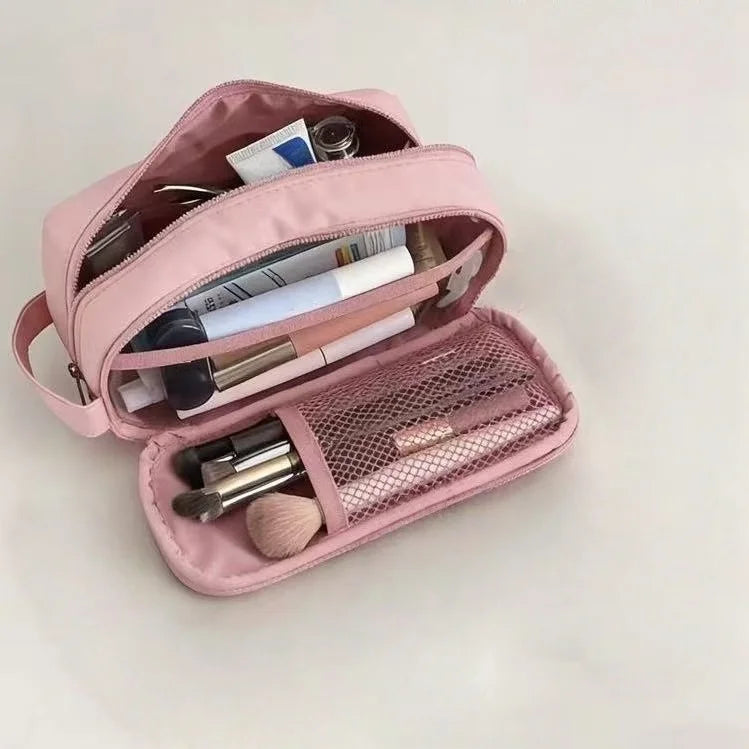 YasGlow™ Large Capacity Makeup Case