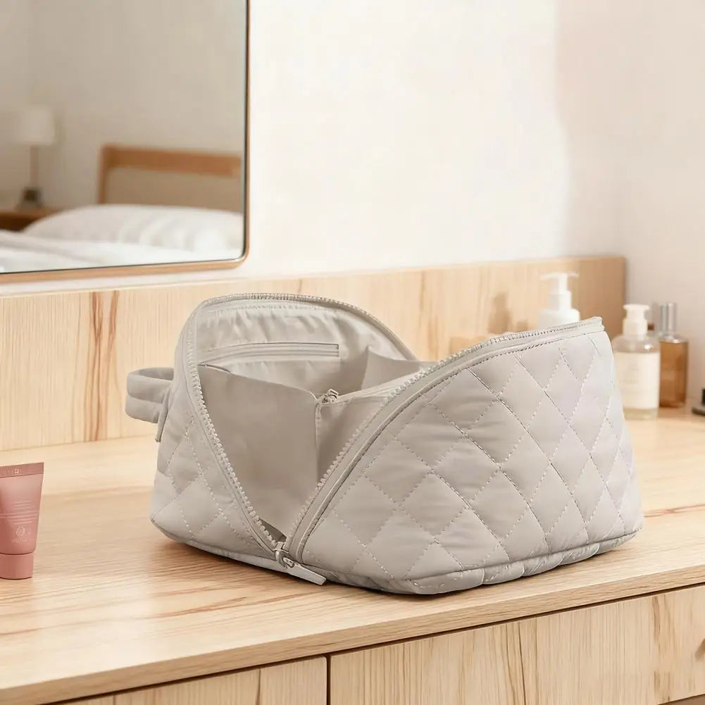 YasGlow™ Flat Open Makeup Organizer