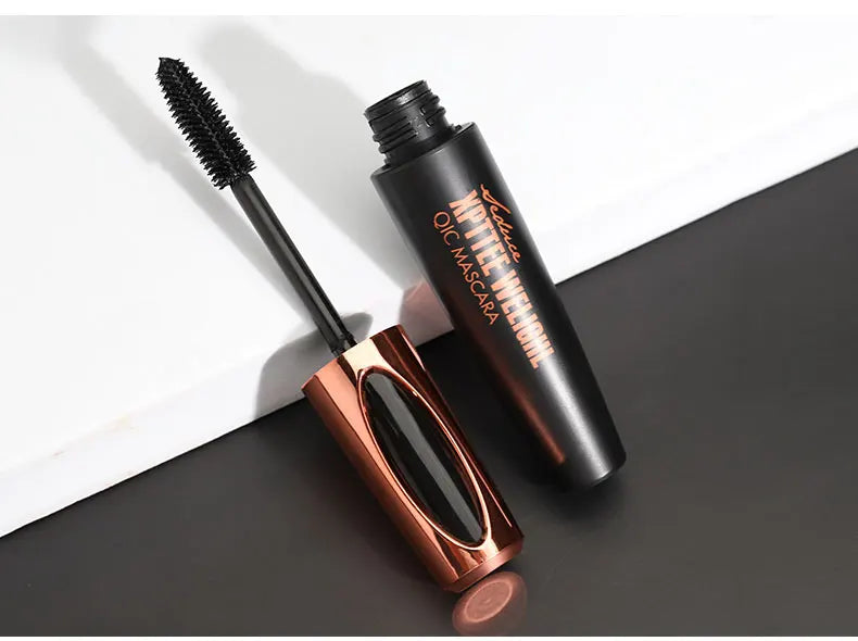 YasGlow™ 4D Curl & Volume Mascara