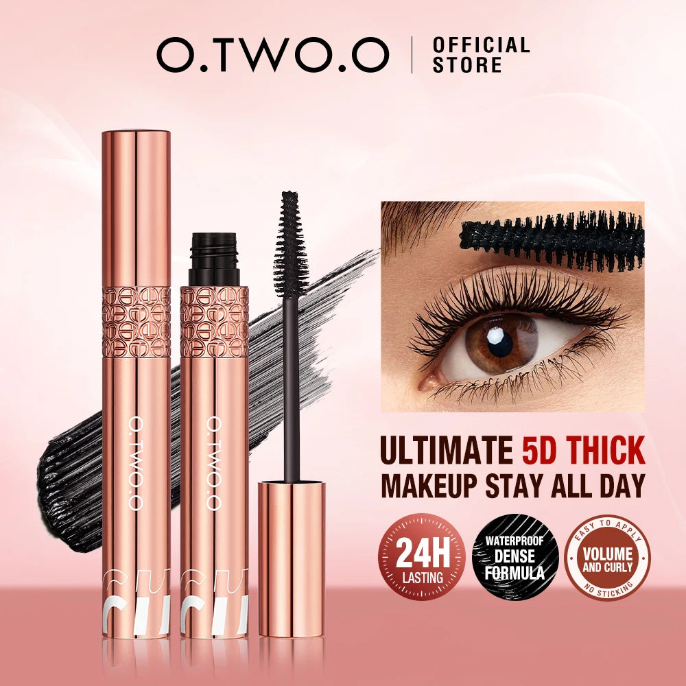 YasGlow™ 4D Silk Curl Mascara