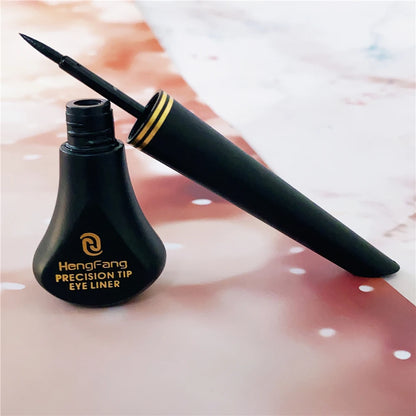 YasGlow™ Precision Liquid Eyeliner